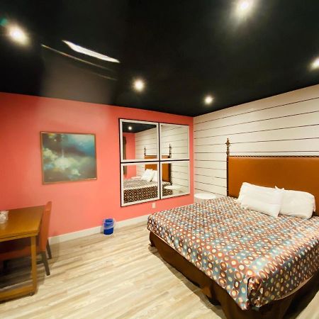 Casa Valentine Inn - ロサンゼルス エクステリア 写真