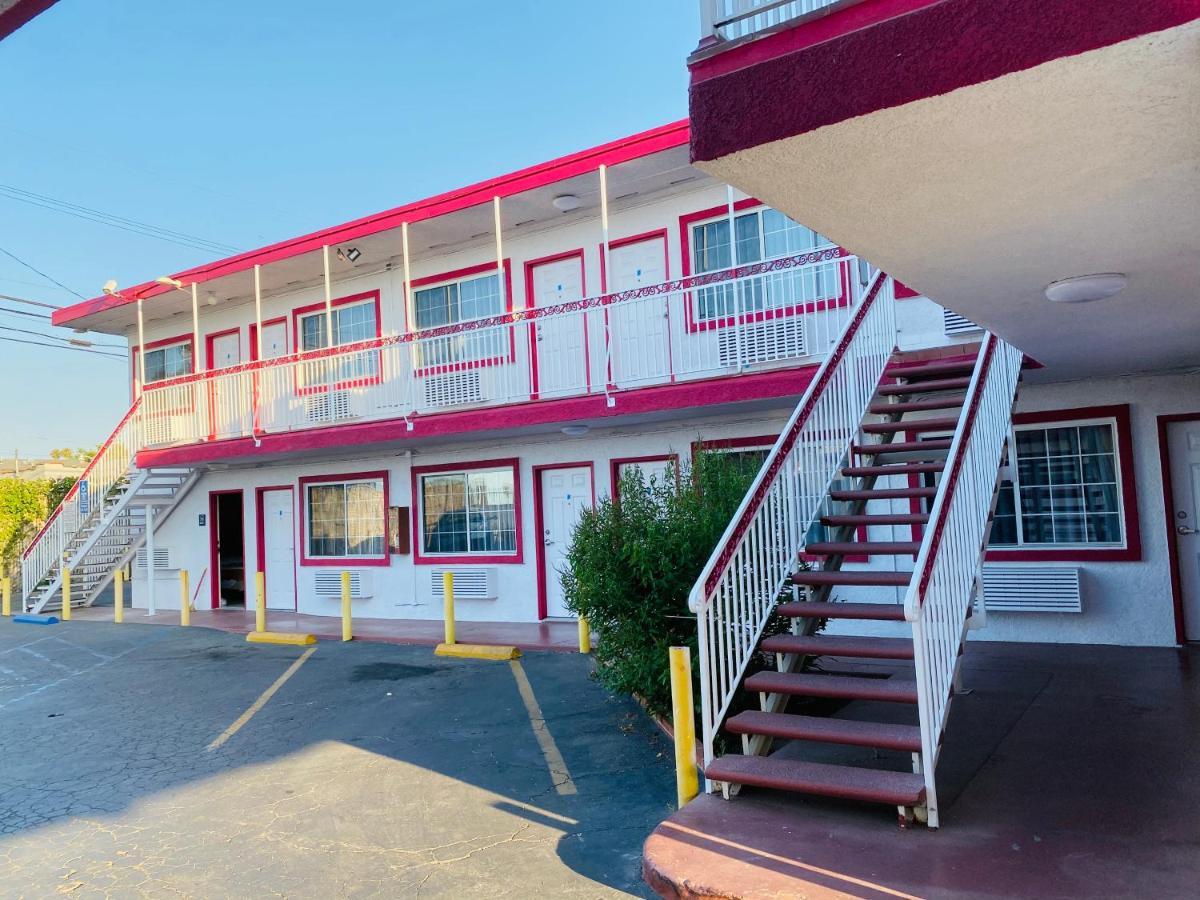 Casa Valentine Inn - ロサンゼルス エクステリア 写真