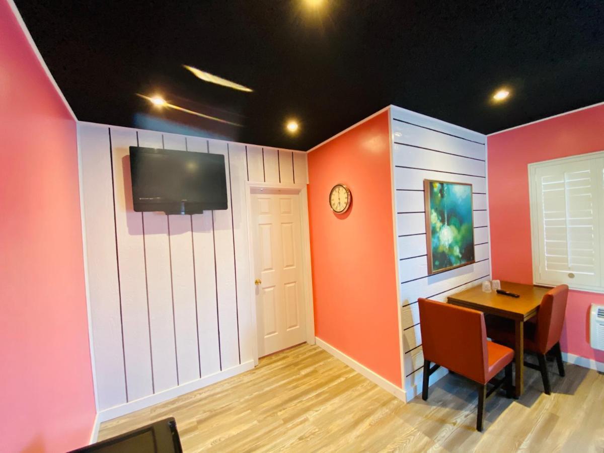 Casa Valentine Inn - ロサンゼルス エクステリア 写真