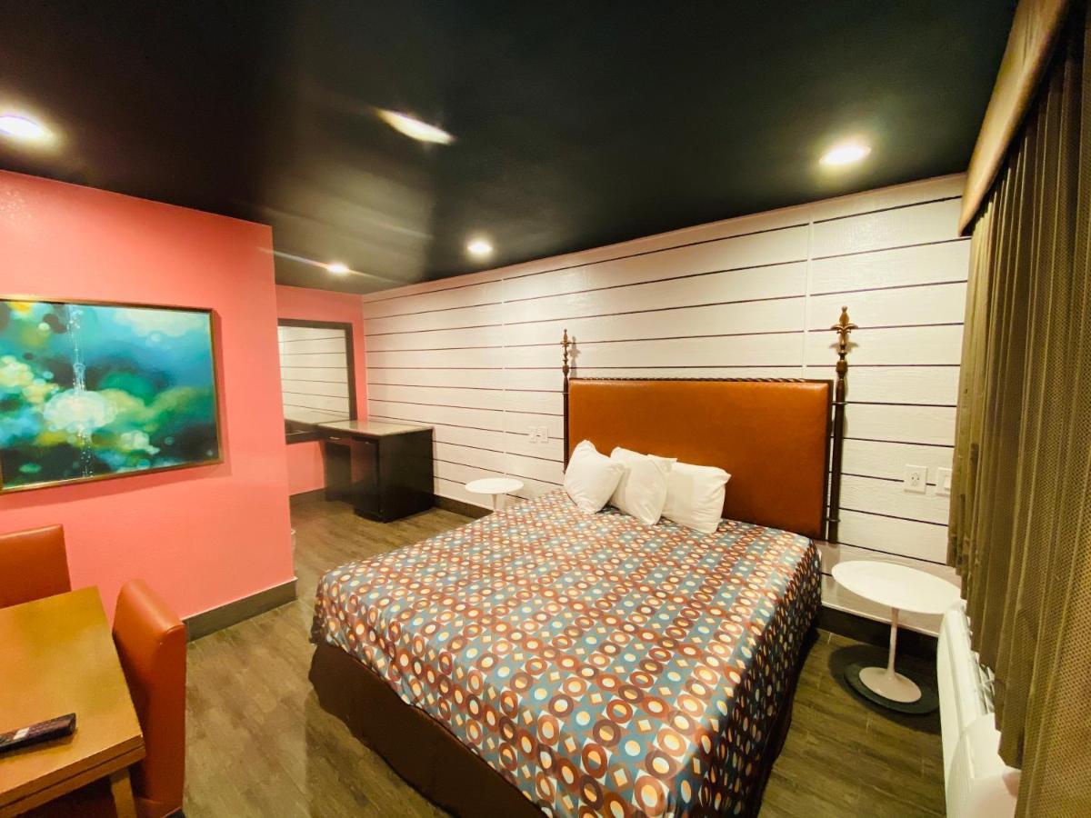 Casa Valentine Inn - ロサンゼルス エクステリア 写真
