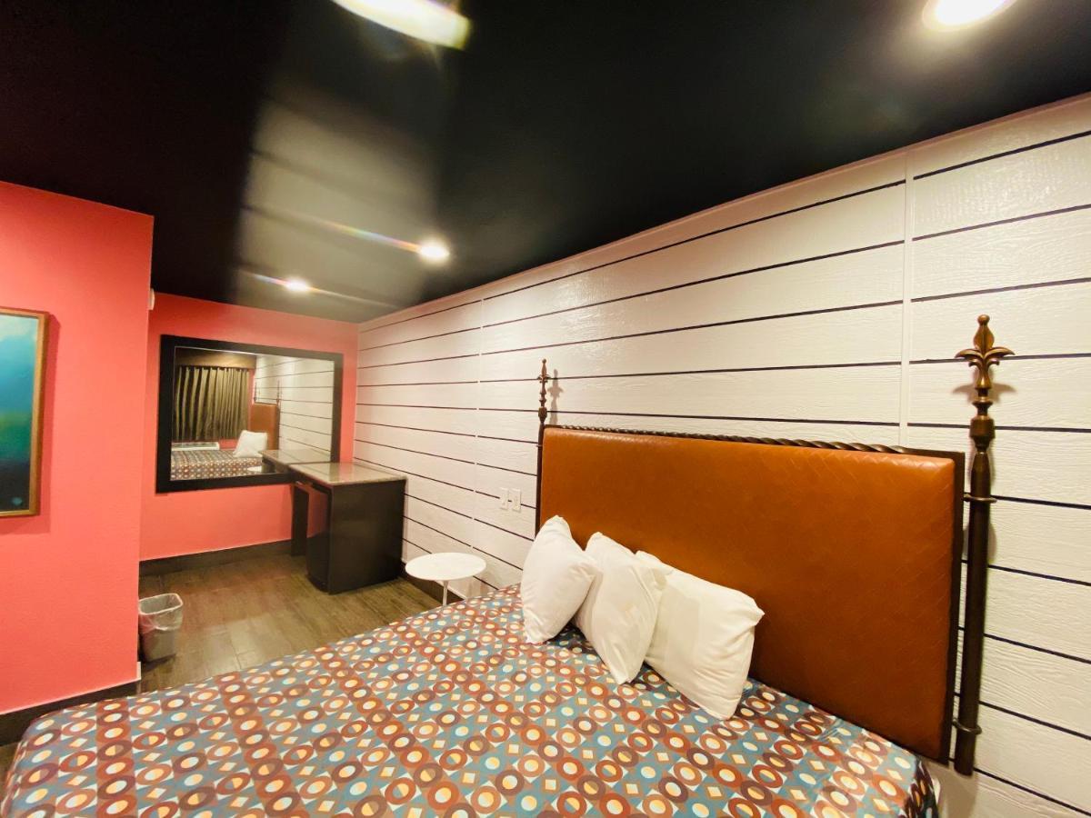 Casa Valentine Inn - ロサンゼルス エクステリア 写真
