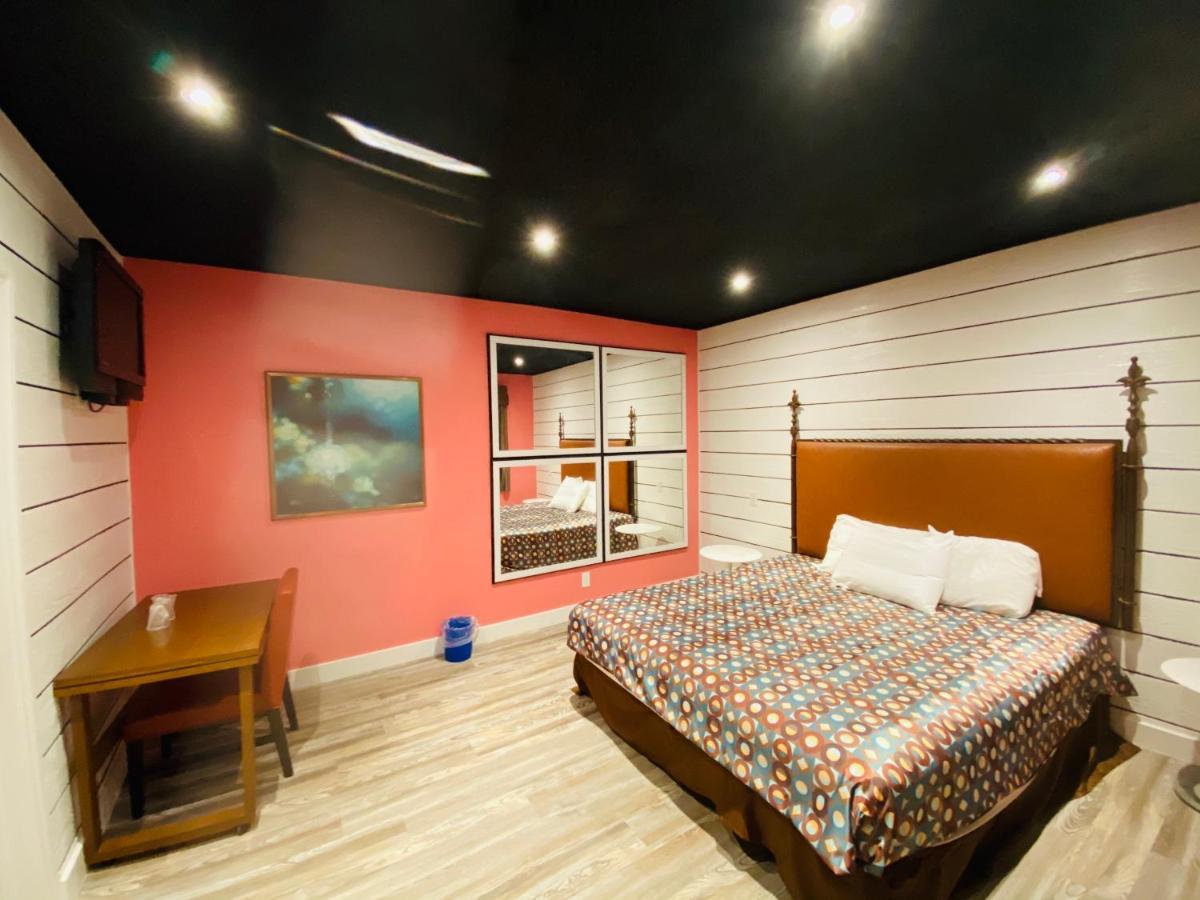 Casa Valentine Inn - ロサンゼルス エクステリア 写真