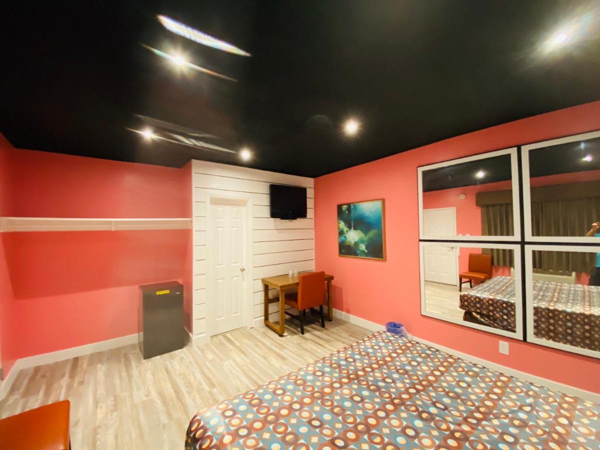 Casa Valentine Inn - ロサンゼルス エクステリア 写真
